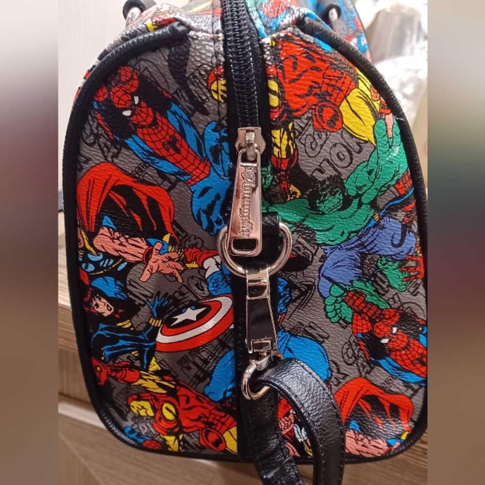 Loungefly Marvel Crossbody - Picture 3 of 5